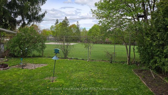 9 Newton St, House detached with 2 bedrooms, 2 bathrooms and 2 parking in Barrie ON | Image 38