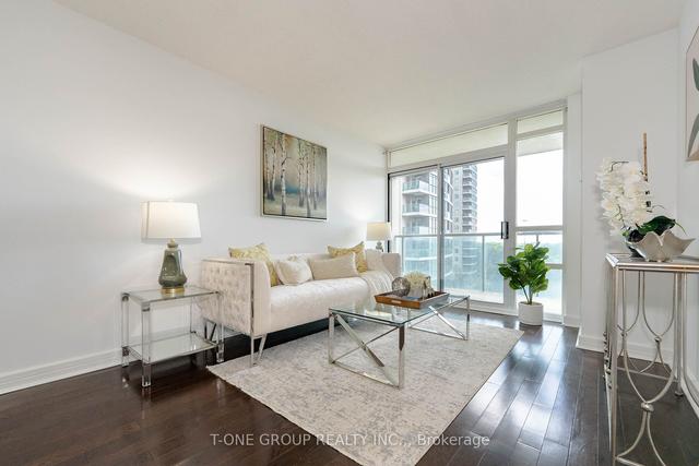 510 - 18 Harrison Garden Blvd, Condo with 2 bedrooms, 2 bathrooms and 1 parking in Toronto ON | Image 4