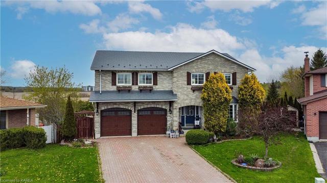 682 Summerfield Pl, House detached with 5 bedrooms, 3 bathrooms and 6 parking in Kingston ON | Image 1