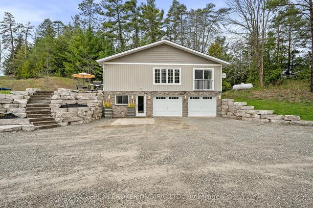 4905 County Rd 21, House detached with 2 bedrooms, 3 bathrooms and 22 parking in Essa ON | Image 15