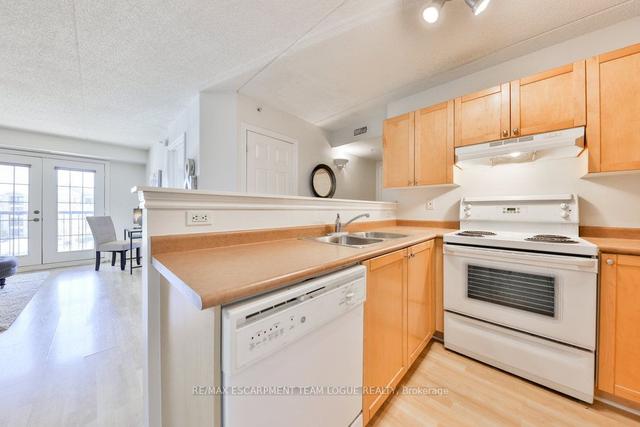 310 - 2065 Appleby Line, Condo with 1 bedrooms, 1 bathrooms and 1 parking in Burlington ON | Image 30