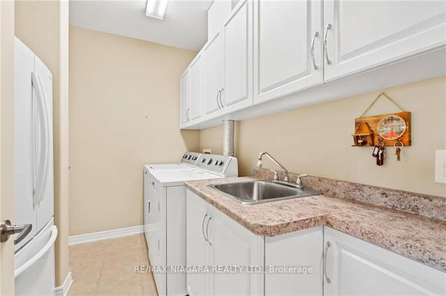 303 - 379 Scott St, Condo with 1 bedrooms, 2 bathrooms and 1 parking in St. Catharines ON | Image 15