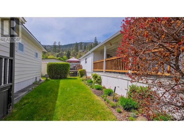 8 - 6711 97 Hwy S, House other with 3 bedrooms, 1 bathrooms and null parking in Peachland BC | Image 22
