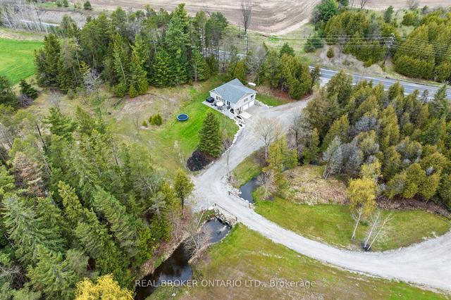 4905 County Rd 21, House detached with 2 bedrooms, 3 bathrooms and 22 parking in Essa ON | Image 32