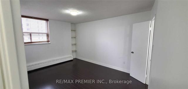905 - 380 Dixon Rd, Condo with 2 bedrooms, 1 bathrooms and 1 parking in Toronto ON | Image 10