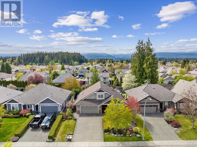 2339 Suffolk Cres, House detached with 4 bedrooms, 3 bathrooms and 2 parking in Courtenay BC | Image 19