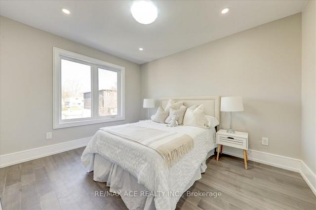 167 August Ave, House detached with 4 bedrooms, 5 bathrooms and 3 parking in Toronto ON | Image 19