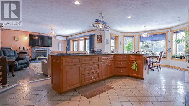 40 Lewis Crescent, House detached with 6 bedrooms, 3 bathrooms and null parking in Charlottetown PE | Image 18