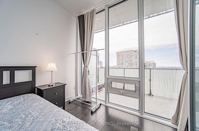 2908 - 42 Charles St E, Condo with 2 bedrooms, 1 bathrooms and 1 parking in Toronto ON | Image 13