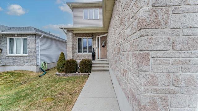 1342 Grace Avenue, House detached with 4 bedrooms, 2 bathrooms and 6 parking in Kingston ON | Image 12