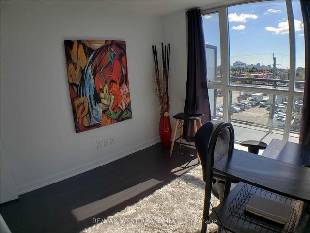 409 - 16 Mcadam Ave, Condo with 2 bedrooms, 2 bathrooms and 1 parking in Toronto ON | Image 9