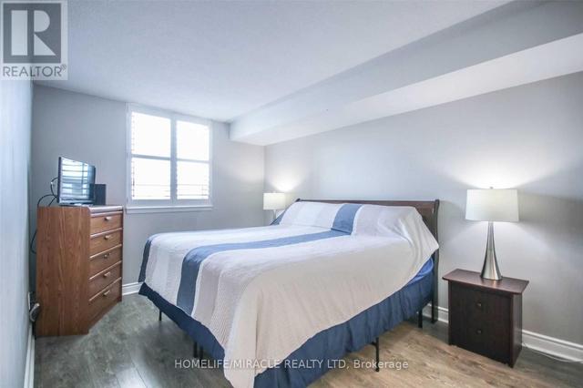 lph11 - 2466 Eglinton Ave E, Condo with 2 bedrooms, 2 bathrooms and 1 parking in Toronto ON | Image 5