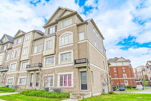 2364 Chevron Prince Path, Townhouse with 4 bedrooms, 3 bathrooms and 2 parking in Oshawa ON | Image 27