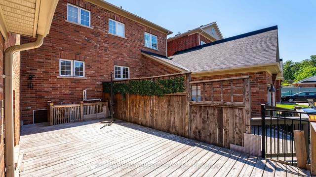 3533 Eglinton Ave W, House attached with 3 bedrooms, 4 bathrooms and 3 parking in Mississauga ON | Image 24