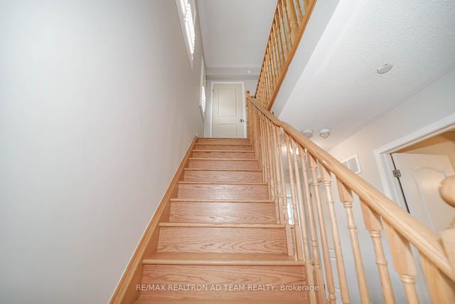 2364 Chevron Prince Path, Townhouse with 4 bedrooms, 3 bathrooms and 2 parking in Oshawa ON | Image 17