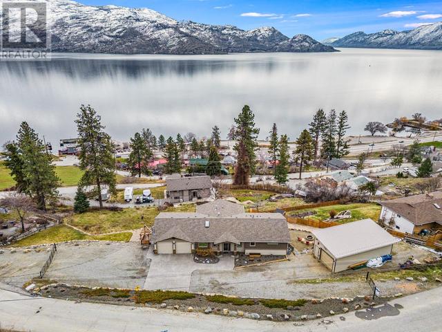 5857 Vicary Rd, House detached with 3 bedrooms, 2 bathrooms and 8 parking in Peachland BC | Image 3