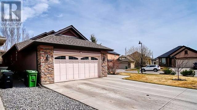 39 Panatella Crescent Nw, House detached with 4 bedrooms, 2 bathrooms and 4 parking in Calgary AB | Image 47