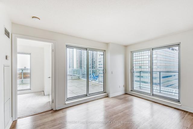 909 - 70 Town Centre Crt, Condo with 2 bedrooms, 2 bathrooms and 1 parking in Toronto ON | Image 5