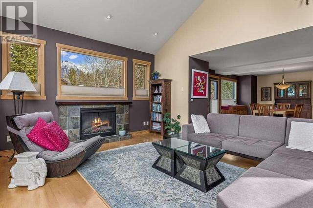 506 5 Avenue, House semidetached with 4 bedrooms, 2 bathrooms and 4 parking in Canmore AB | Image 8
