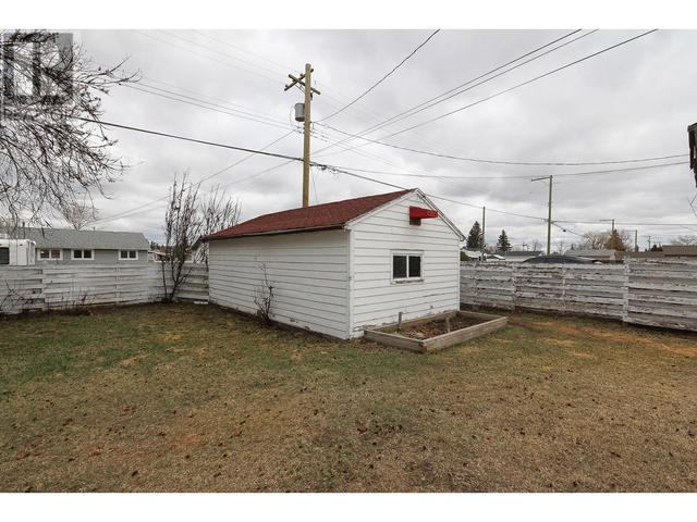 1504 116 Ave, House detached with 3 bedrooms, 1 bathrooms and null parking in Dawson Creek BC | Image 14