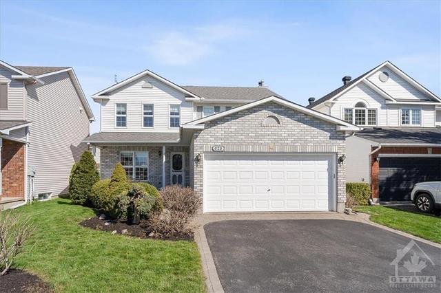 625 Northampton Drive, House detached with 3 bedrooms, 4 bathrooms and 6 parking in Ottawa ON | Image 1