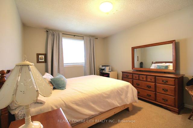 36 - 135 Belmont Dr, Townhouse with 3 bedrooms, 2 bathrooms and 1 parking in London ON | Image 9