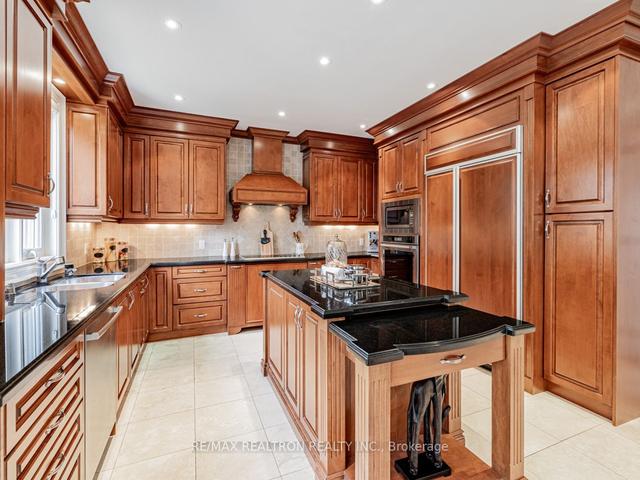 73 Pondview Rd, House detached with 4 bedrooms, 5 bathrooms and 7 parking in Vaughan ON | Image 15