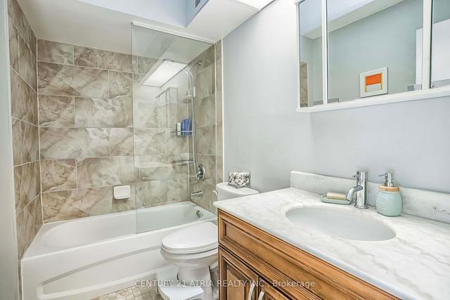 1009 - 5 Old Sheppard Ave, Condo with 2 bedrooms, 1 bathrooms and 1 parking in Toronto ON | Image 15