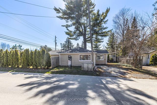 72 57th St N, House detached with 2 bedrooms, 1 bathrooms and 1 parking in Wasaga Beach ON | Image 31