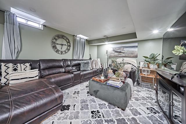 77 Loughlin Hill Cres, House detached with 4 bedrooms, 3 bathrooms and 4 parking in Ajax ON | Image 30