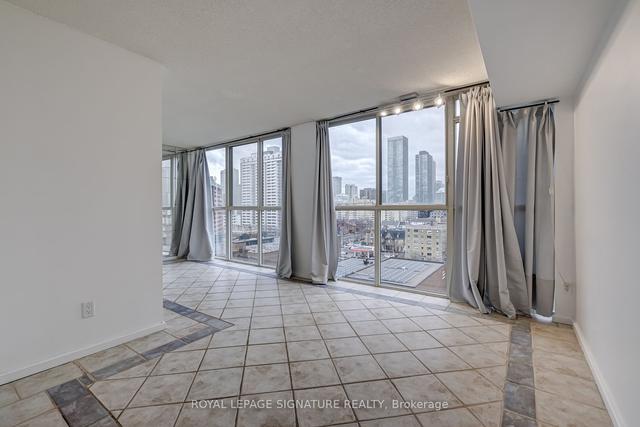 1403 - 15 Maitland Pl, Condo with 1 bedrooms, 1 bathrooms and 1 parking in Toronto ON | Image 7