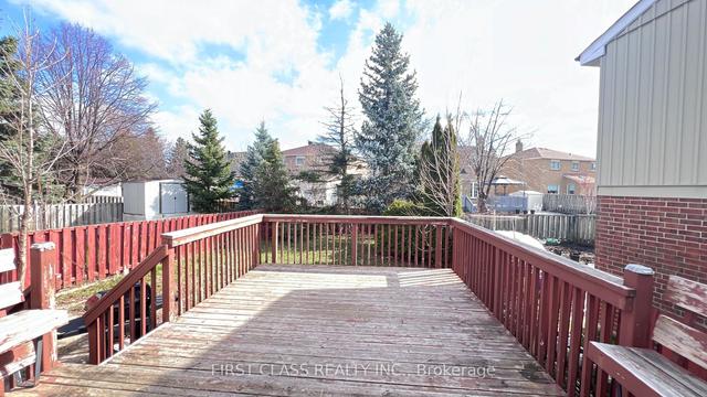 182 Wintermute Blvd, House detached with 4 bedrooms, 4 bathrooms and 4 parking in Toronto ON | Image 33