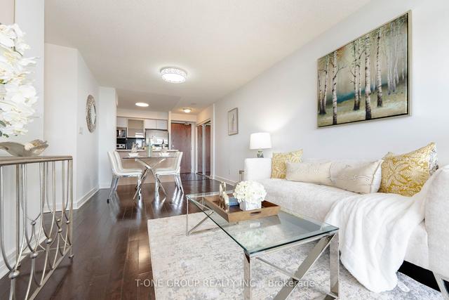 510 - 18 Harrison Garden Blvd, Condo with 2 bedrooms, 2 bathrooms and 1 parking in Toronto ON | Image 5