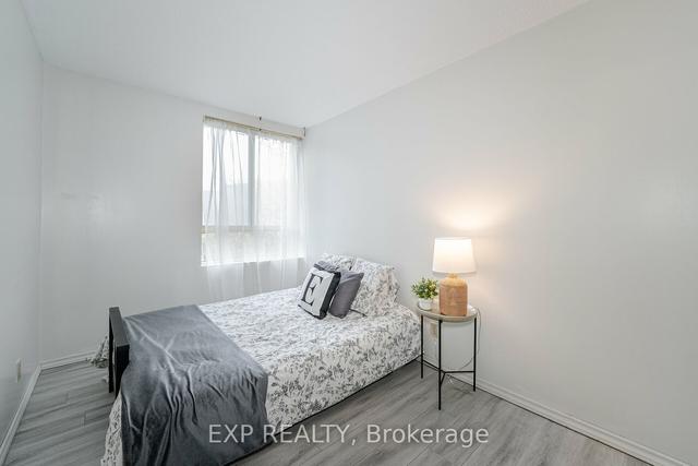 112 - 61 Markbrook Ln, Condo with 1 bedrooms, 2 bathrooms and 1 parking in Toronto ON | Image 10