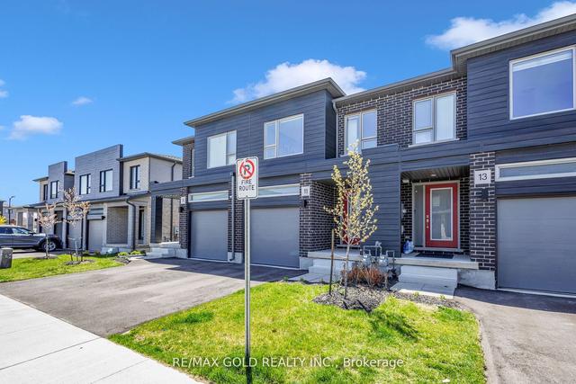 11 Roper Pl, House attached with 3 bedrooms, 3 bathrooms and 2 parking in Kitchener ON | Image 12