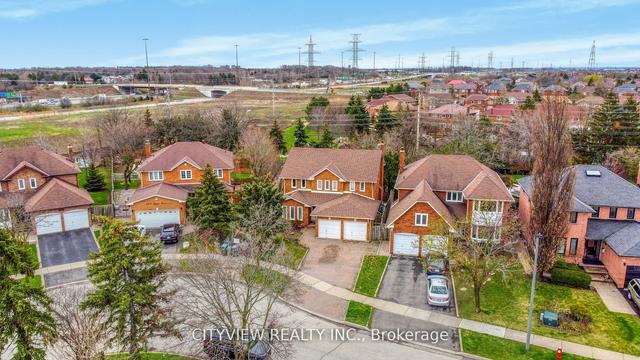 4448 Idlewilde Cres, House detached with 4 bedrooms, 4 bathrooms and 4 parking in Mississauga ON | Image 12
