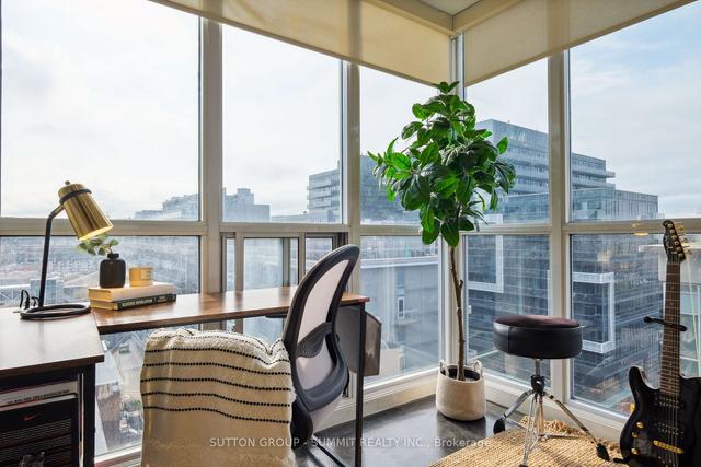 1026 - 1 Shaw St, Condo with 2 bedrooms, 2 bathrooms and 1 parking in Toronto ON | Image 13