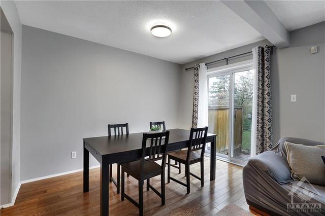 33 Forestlane Private, Townhouse with 3 bedrooms, 2 bathrooms and 2 parking in Ottawa ON | Image 12