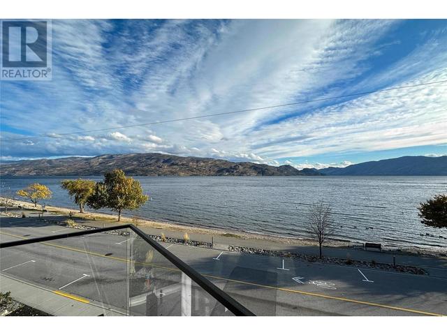 1 - 4364 Beach Ave, House attached with 2 bedrooms, 2 bathrooms and 3 parking in Peachland BC | Image 5