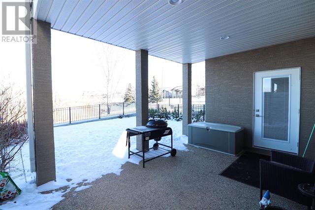 390 Somerside Cres Se, House semidetached with 3 bedrooms, 2 bathrooms and 3 parking in Medicine Hat AB | Image 48