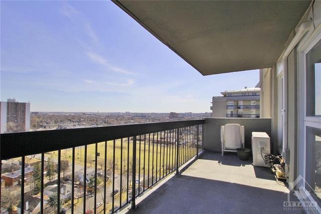 1808 - 158 Mcarthur Avenue, Condo with 3 bedrooms, 1 bathrooms and 1 parking in Ottawa ON | Image 12