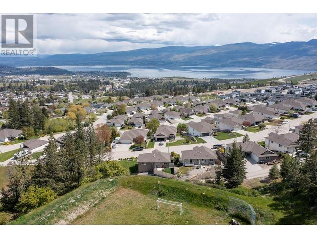 3620 Bellcourt Rd, House detached with 3 bedrooms, 3 bathrooms and 2 parking in West Kelowna BC | Image 24