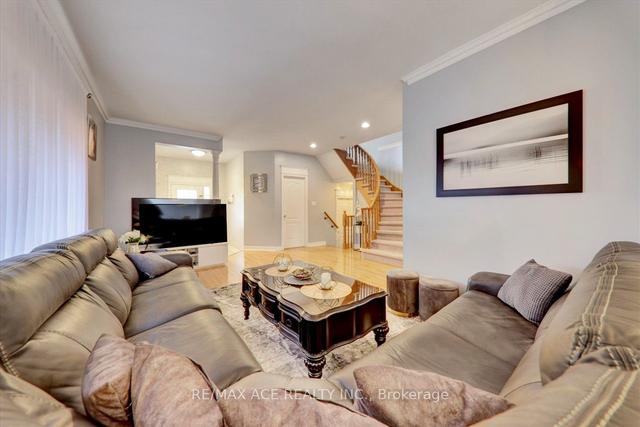 79 Bach Ave, House attached with 3 bedrooms, 4 bathrooms and 2 parking in Whitby ON | Image 36