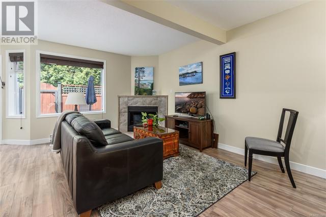 22 - 2160 Hawk Dr, House attached with 3 bedrooms, 2 bathrooms and 13 parking in Courtenay BC | Image 7