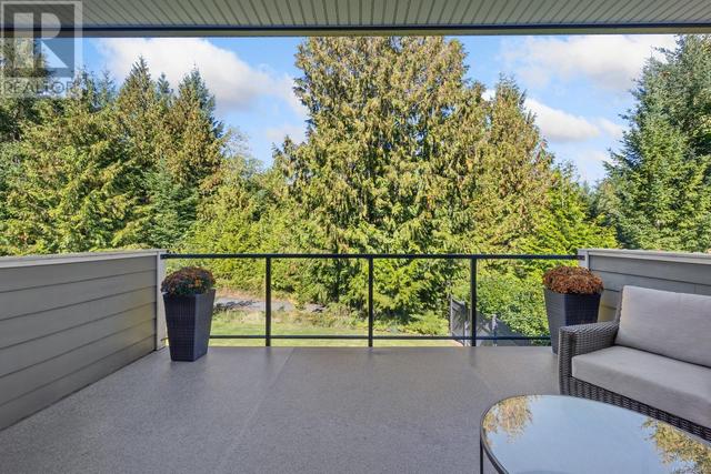 1146 Crown Isle Blvd, House detached with 4 bedrooms, 3 bathrooms and 2 parking in Courtenay BC | Image 3