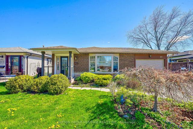 21 Archer Dr, House detached with 3 bedrooms, 2 bathrooms and 5 parking in Ajax ON | Image 12