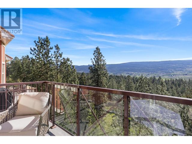 211 - 1795 Country Club Dr, House attached with 2 bedrooms, 2 bathrooms and null parking in Kelowna BC | Image 17