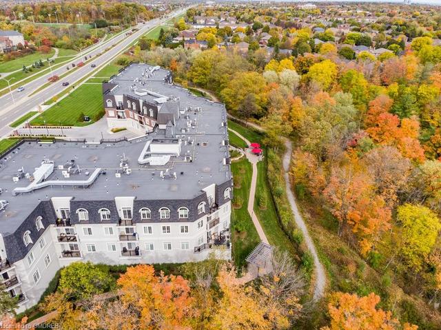 120 - 2300 Upper Middle Rd W, House attached with 1 bedrooms, 1 bathrooms and 1 parking in Oakville ON | Image 37