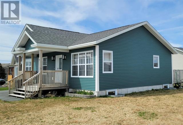 2 Gardner Dr, House detached with 3 bedrooms, 2 bathrooms and null parking in Conception Bay South NL | Image 2