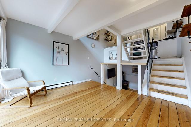 6 - 32 Curzon St, Townhouse with 1 bedrooms, 1 bathrooms and 1 parking in Toronto ON | Image 23